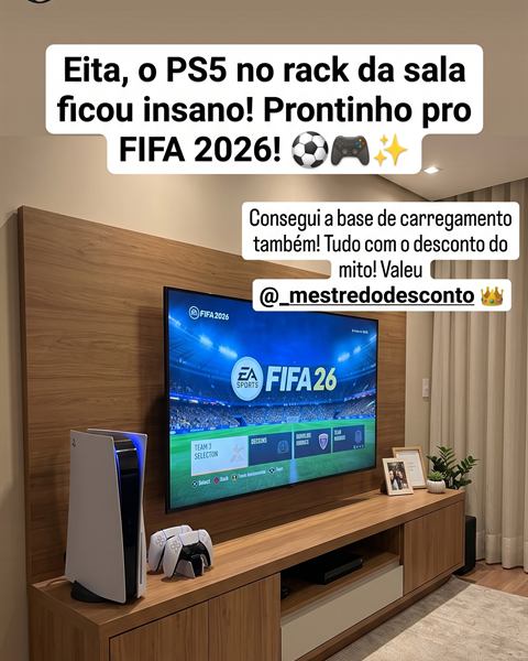 Publicação de comprador mostrando o PS5 pronto para jogar FIFA