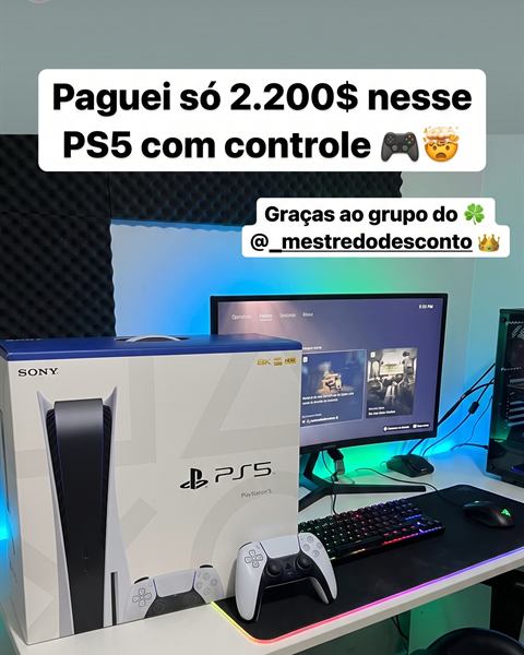 Publicação de comprador mostrando um PS5 com controle adquirido por oferta do grupo